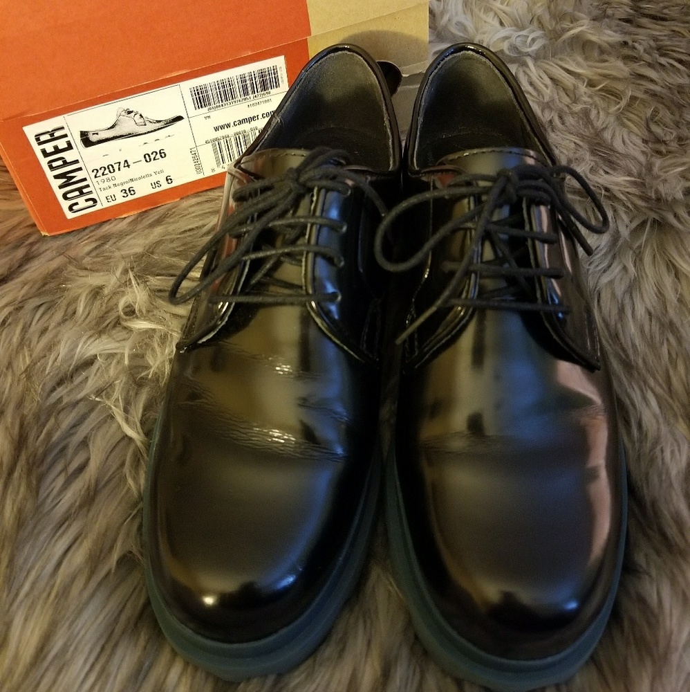 CAMPER oxfords sz 6